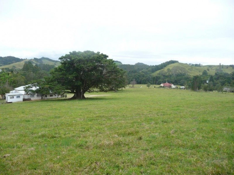 1175 Pomona Kin Kin Rd, Kin Kin QLD 4571