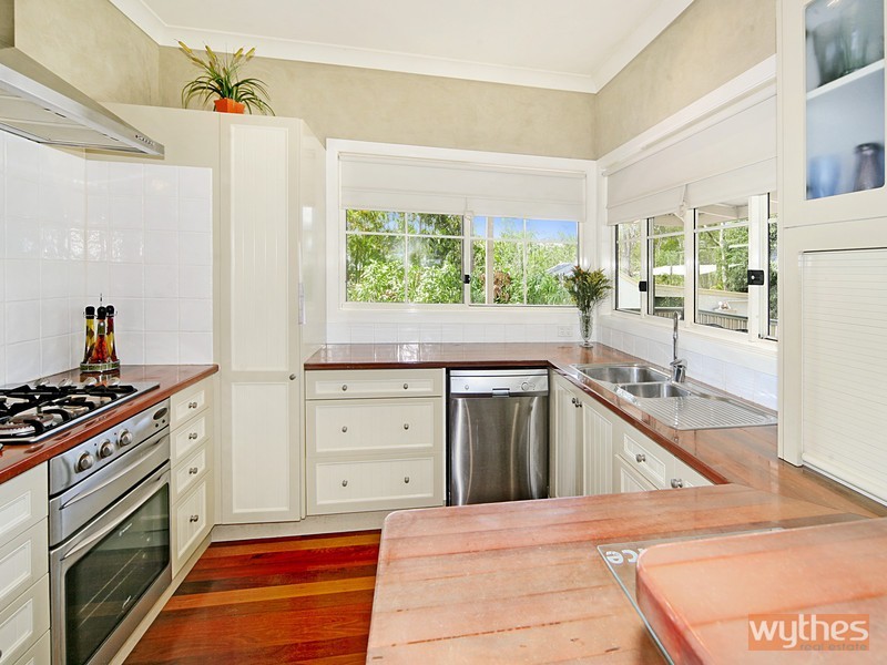 15 Glenridge Drive, Cooroibah QLD 4565