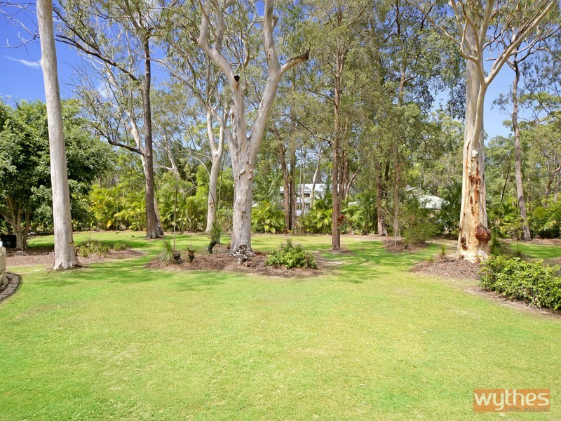 15 Glenridge Drive, Cooroibah QLD 4565