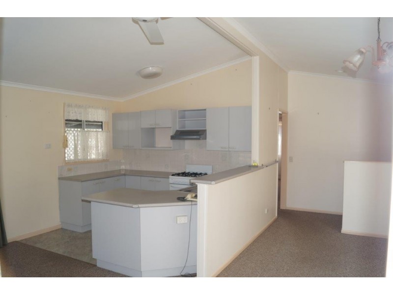 24/1 Ferrells Road, Cooroy QLD 4563