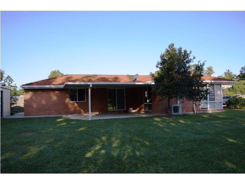 20 Ashgrove Drive, Cooroy QLD 4563