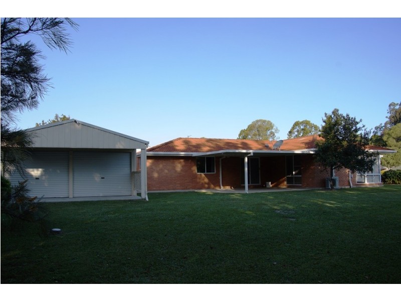 20 Ashgrove Drive, Cooroy QLD 4563