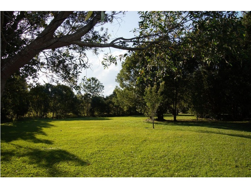 20 Ashgrove Drive, Cooroy QLD 4563