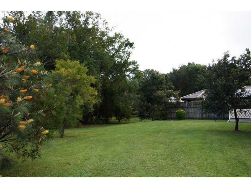 20 Ashgrove Drive, Cooroy QLD 4563