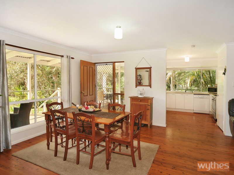 239 Louis Bazzo Drive, Pomona QLD 4568