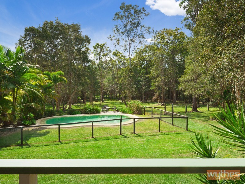 239 Louis Bazzo Drive, Pomona QLD 4568