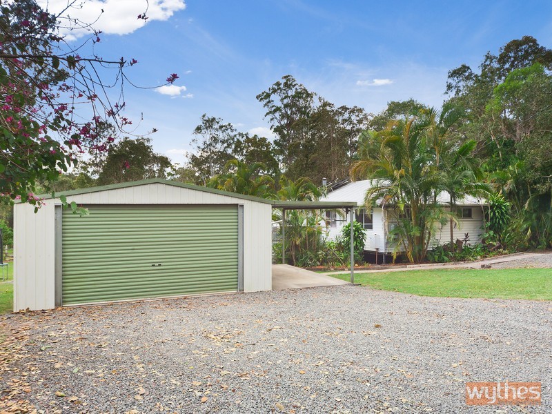 239 Louis Bazzo Drive, Pomona QLD 4568