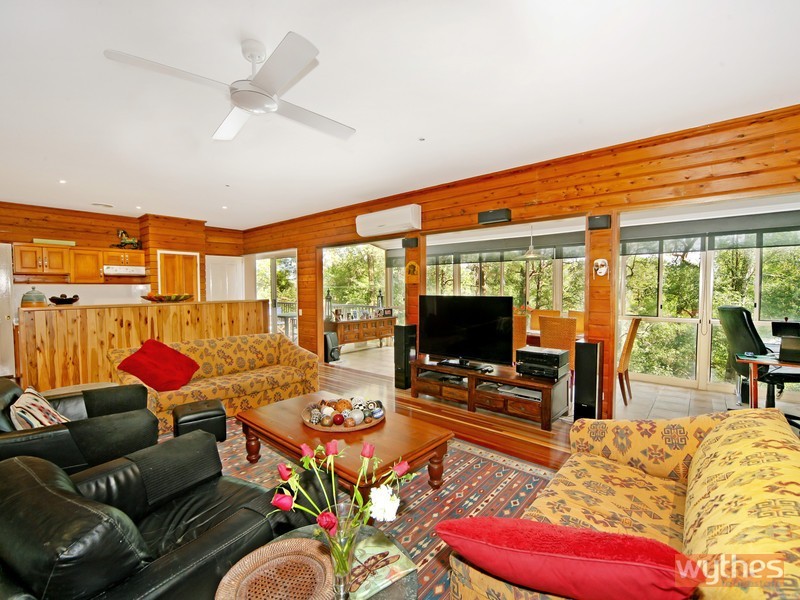 11 Gumleaf Close, Doonan QLD 4562