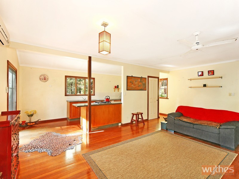 44 Forest Acres Drive, Lake Macdonald QLD 4563