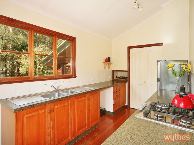 44 Forest Acres Drive, Lake Macdonald QLD 4563