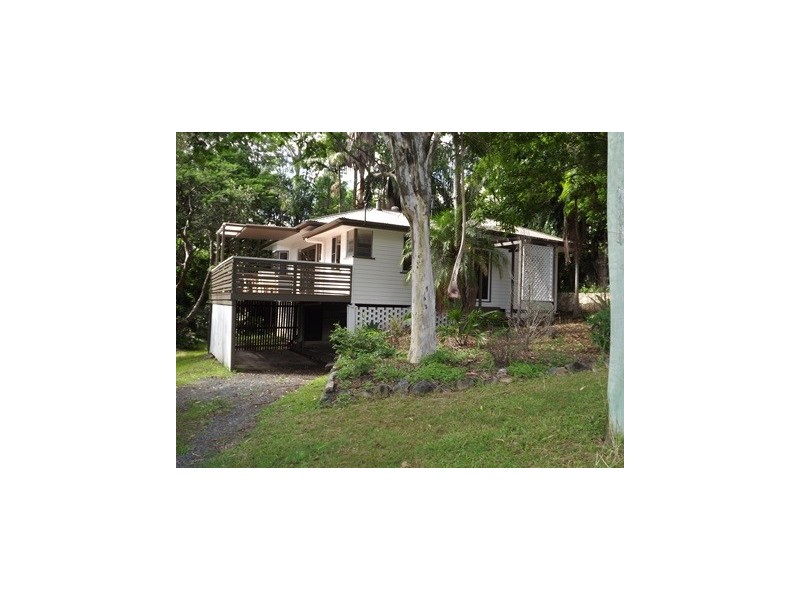 25 Charles Street, Cooran QLD 4569