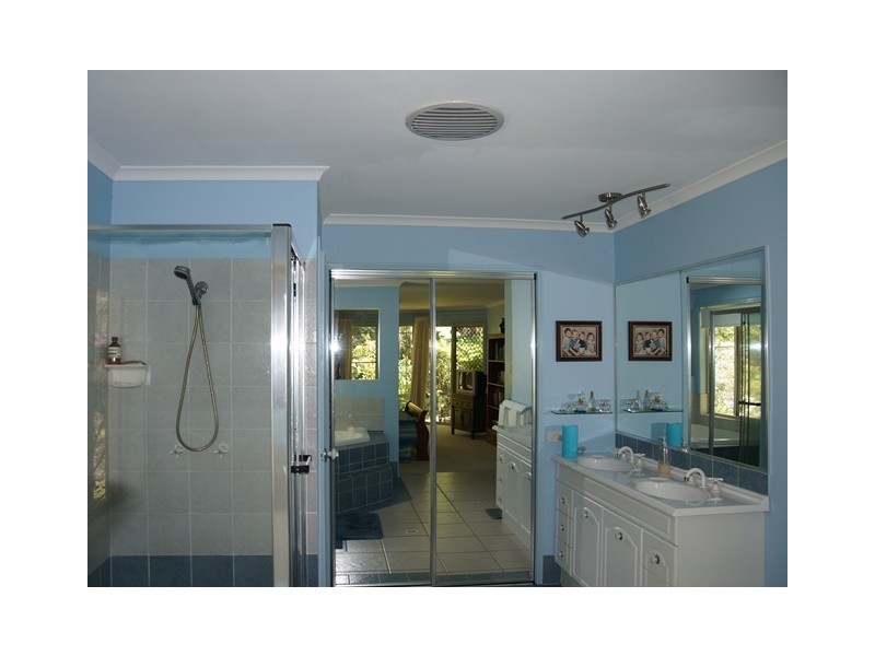 45 Stratford Park Drive, Pomona QLD 4568