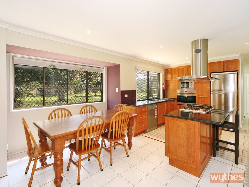 1459 Louis Bazzo Drive, Cootharaba QLD 4565