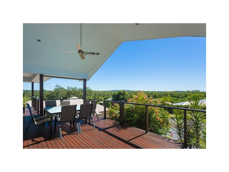 16 Kensington Drive, Cooroy QLD 4563