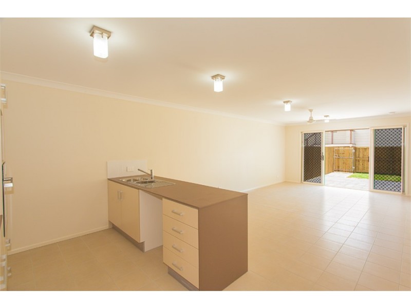 2/14 Opal Street, Cooroy QLD 4563