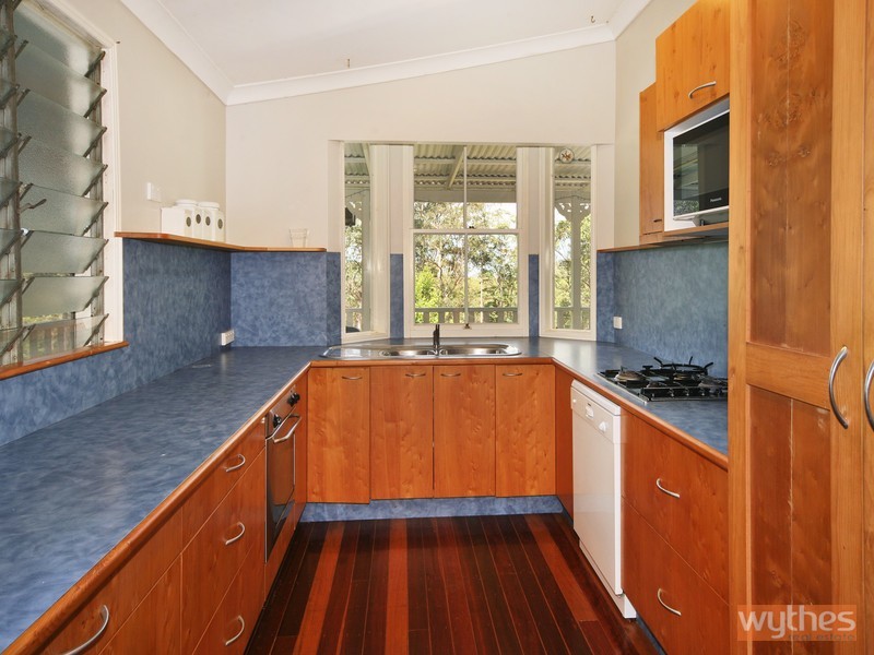 60 Forest Acres Drive, Lake Macdonald QLD 4563