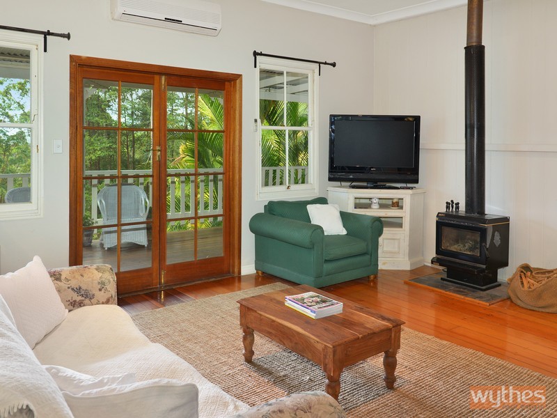 60 Forest Acres Drive, Lake Macdonald QLD 4563