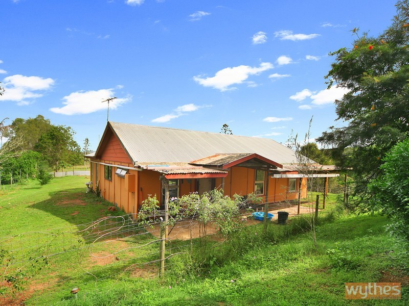 277 Kenman Road, Traveston QLD 4570