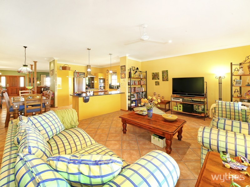 123 Killawarra Road, Lake Macdonald QLD 4563