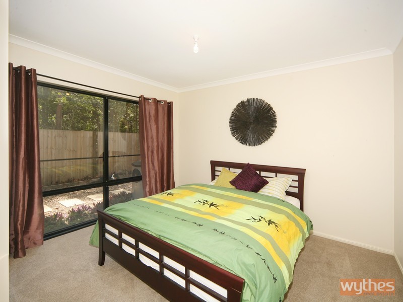 1 Palm Tree Court, Pomona QLD 4568