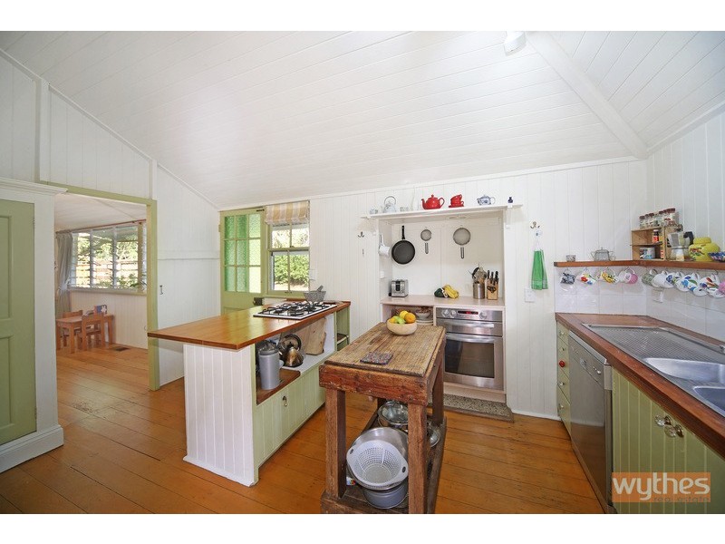236 Gumboil Road, Tinbeerwah QLD 4563