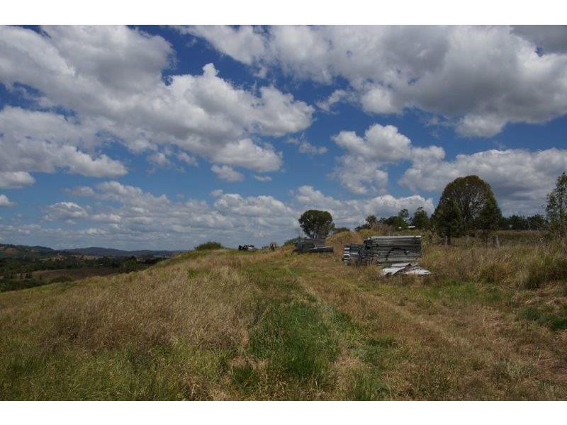 155 Lehman Road, Traveston QLD 4570