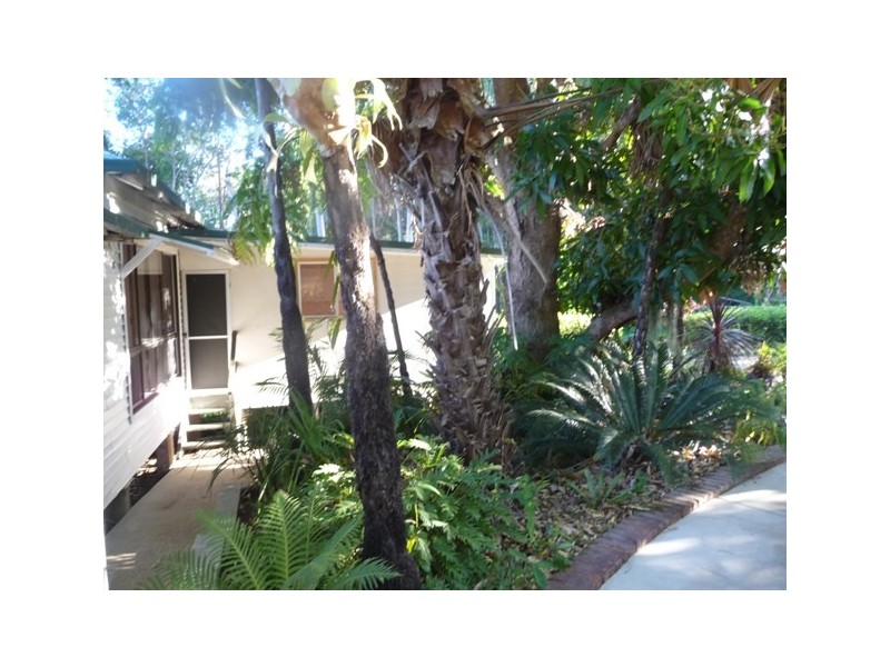 25 School Street, Pomona QLD 4568