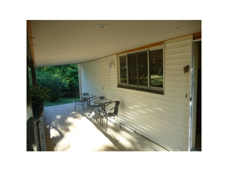 25 School Street, Pomona QLD 4568