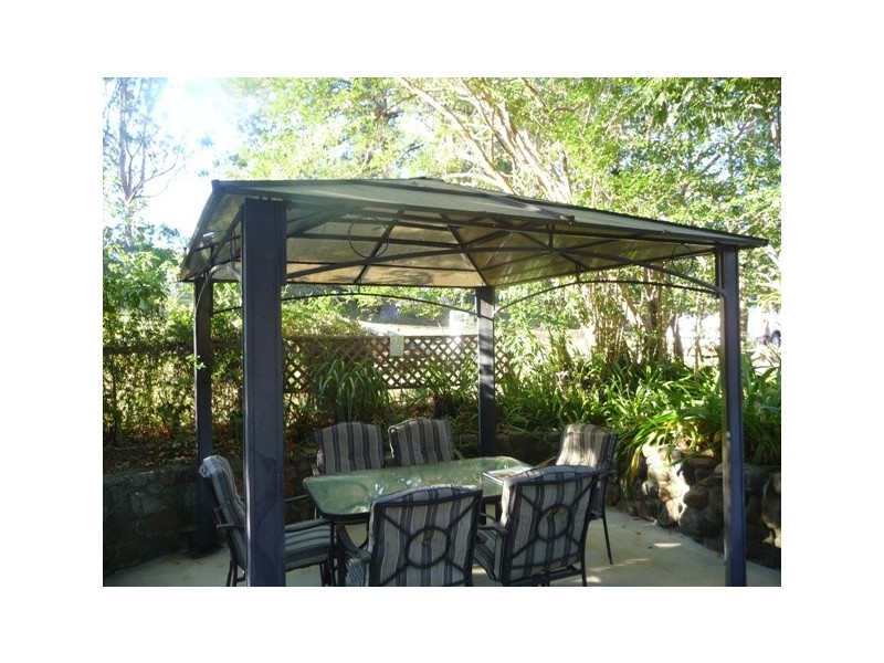 25 School Street, Pomona QLD 4568