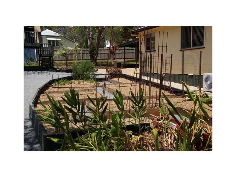 30 Pavilion Street, Pomona QLD 4568