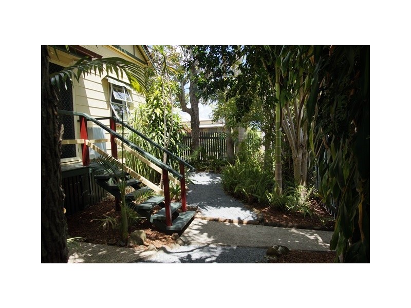 30 Pavilion Street, Pomona QLD 4568