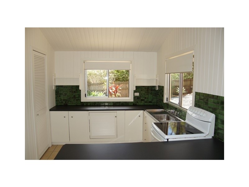 30 Pavilion Street, Pomona QLD 4568