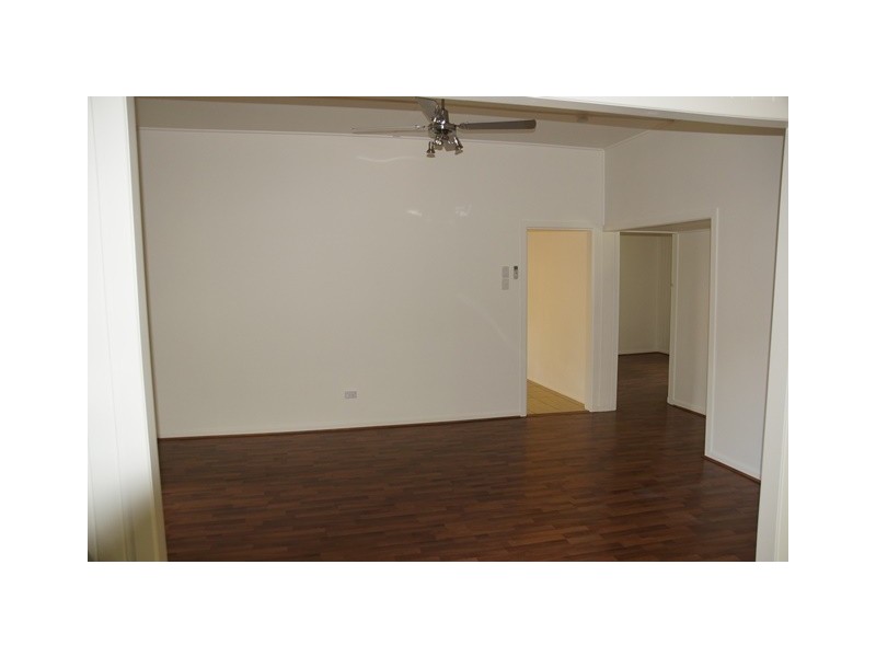 30 Pavilion Street, Pomona QLD 4568