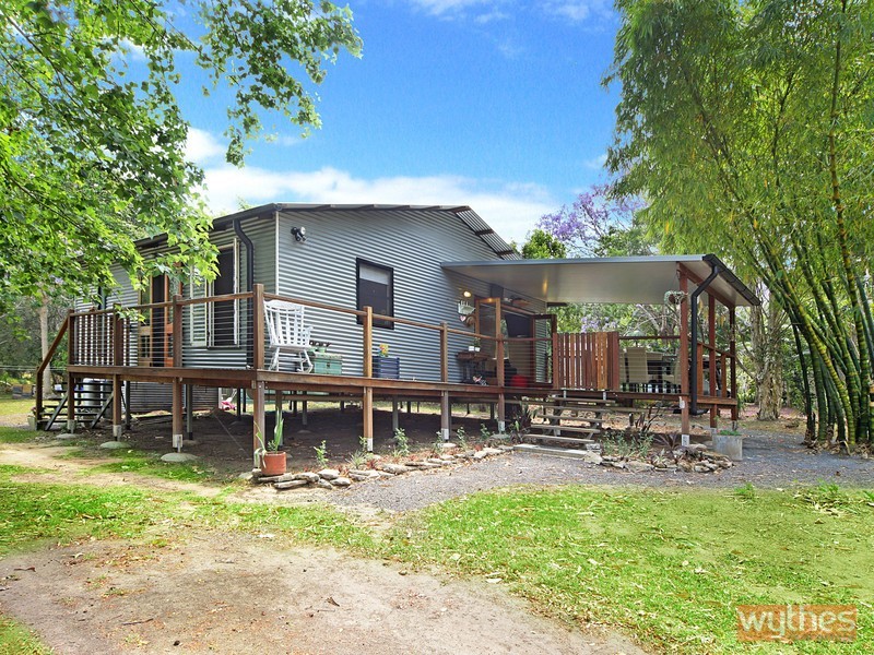 9 Toomey Road, Traveston QLD 4570