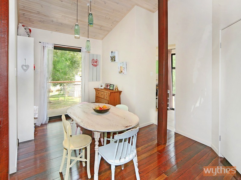 9 Toomey Road, Traveston QLD 4570