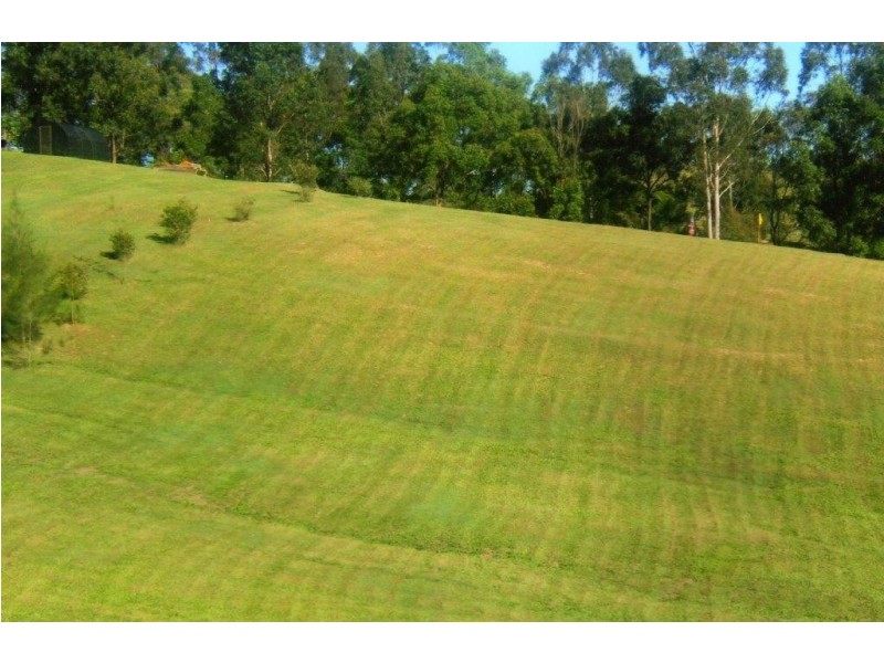 63 Barsby Road, Imbil QLD 4570