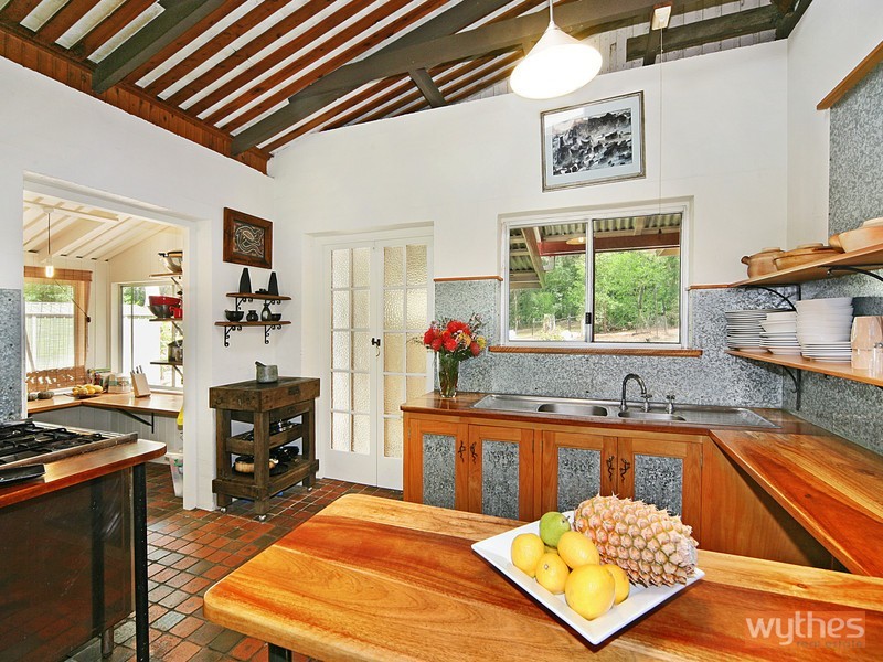 300 Kidd Road, Pomona QLD 4568