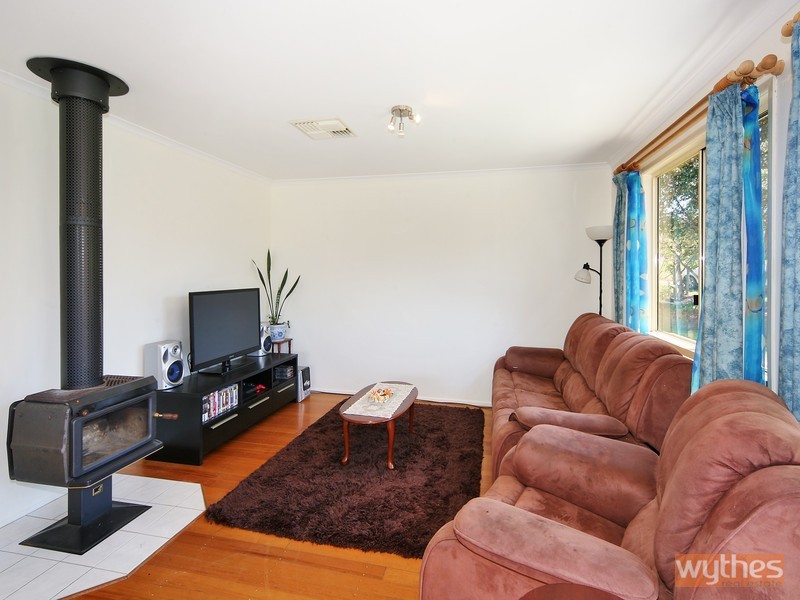 7 Flindersia Drive, Traveston QLD 4570