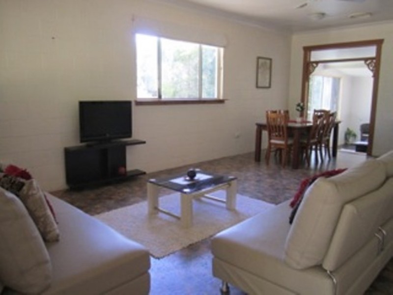 55 Firewheel Road, Pomona QLD 4568