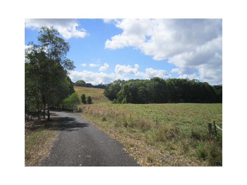 249 Tablelands Road, Cooran QLD 4569