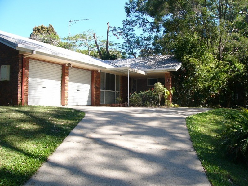 5 Clay Street, Pomona QLD 4568