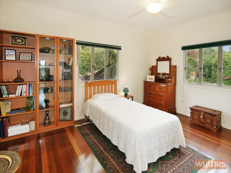 124 Black Mountain Road, Cooroy QLD 4563