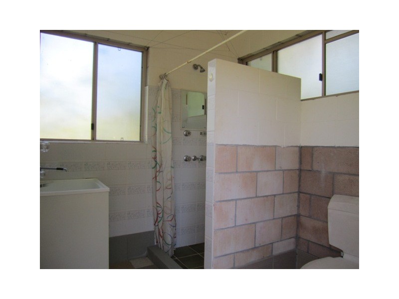 2a Queen Street, Cooran QLD 4569