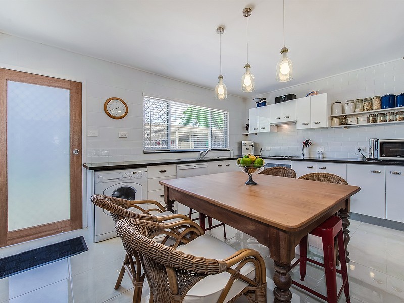 Unit 3 21 Edward Street, Noosaville QLD 4566