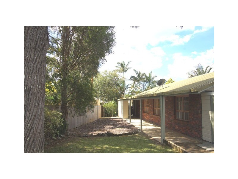 1 Colonial Court, Cooroy QLD 4563