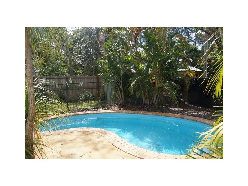 1 Colonial Court, Cooroy QLD 4563