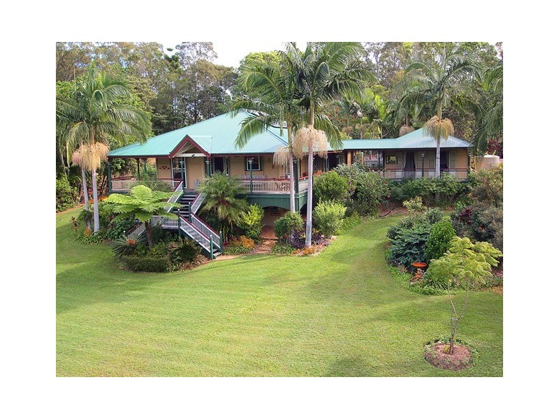 204 Lake MacDonald Drive, Lake Macdonald QLD 4563