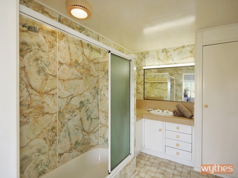 64 Main Street, Kin Kin QLD 4571