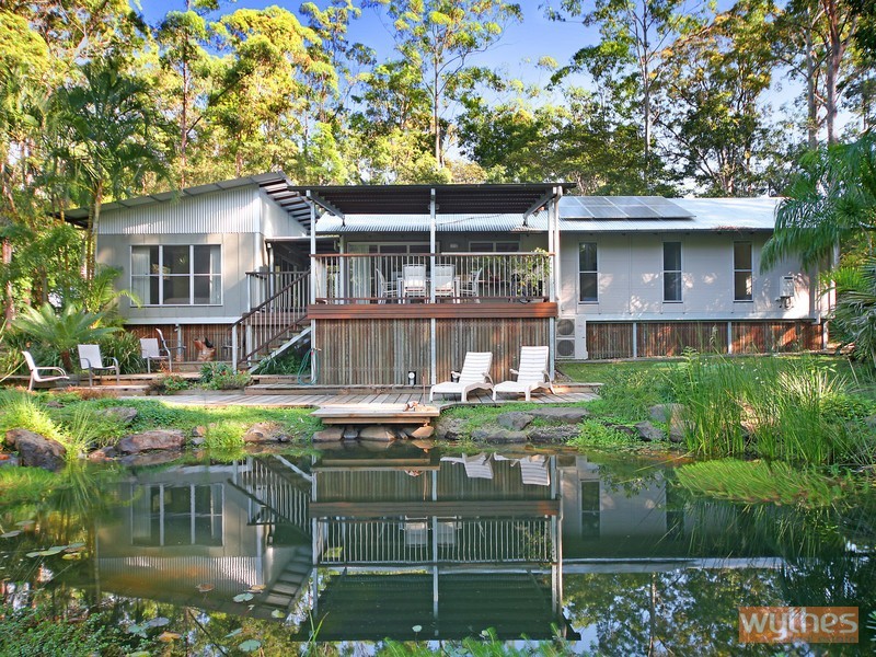 834 Cootharaba Rd, Cootharaba QLD 4565