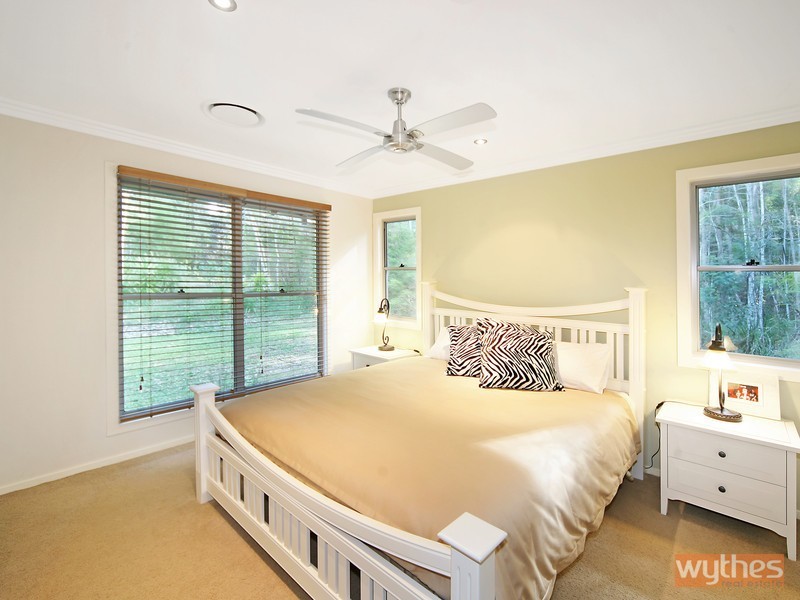 834 Cootharaba Rd, Cootharaba QLD 4565